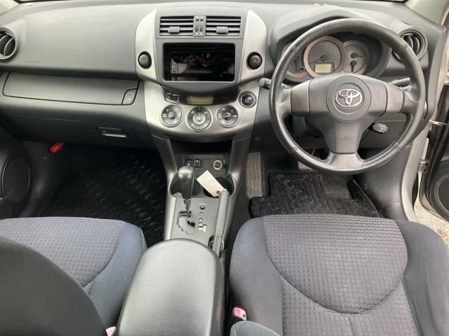 Toyota Vanguard  с аукциона в Японии