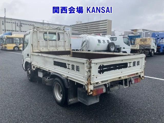 Hino Dutro  с аукциона в Японии