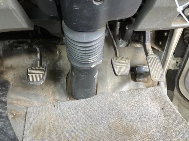 Hino Dutro  с аукциона в Японии