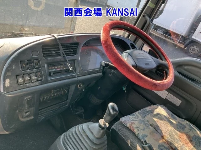 Isuzu Forward  с аукциона в Японии