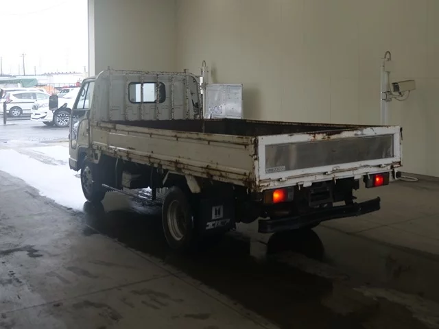 Isuzu Elf  с аукциона в Японии