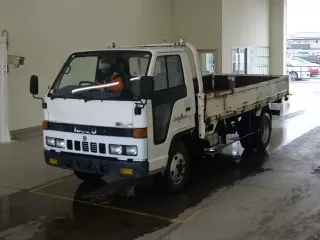 Isuzu Elf  с аукциона в Японии