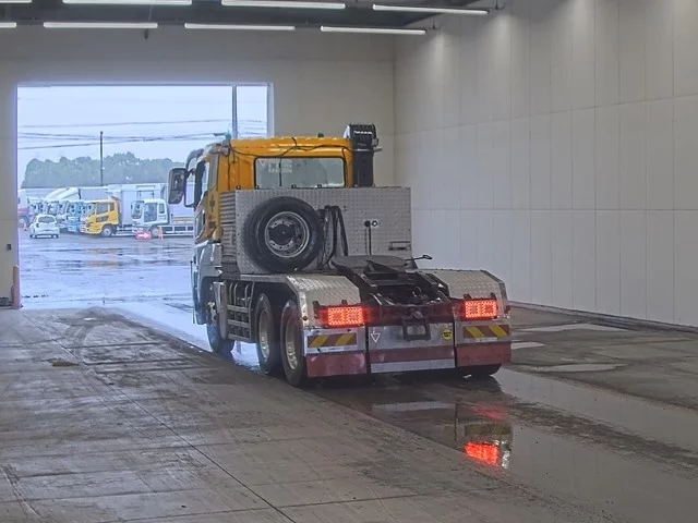 Mitsubishi Fuso Super Great  с аукциона в Японии