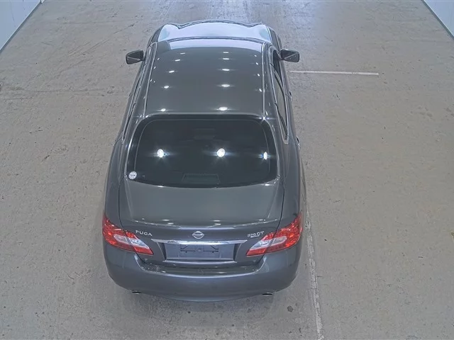 Nissan Fuga  с аукциона в Японии