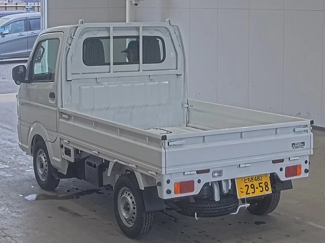 Suzuki CARRY  с аукциона в Японии