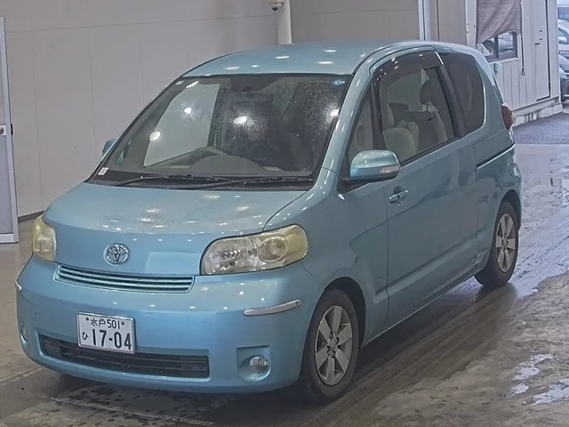 Toyota Porte  с аукциона в Японии