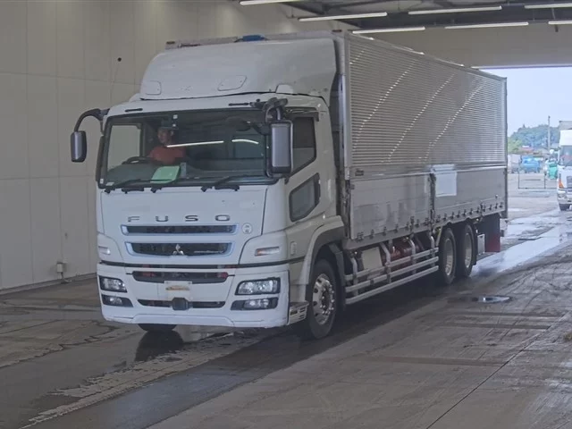 Mitsubishi Fuso Super Great  с аукциона в Японии