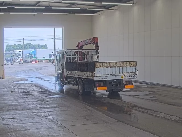 Isuzu Forward  с аукциона в Японии