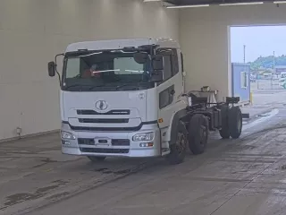 NISSAN DIESEL (UD) QUON  с аукциона в Японии
