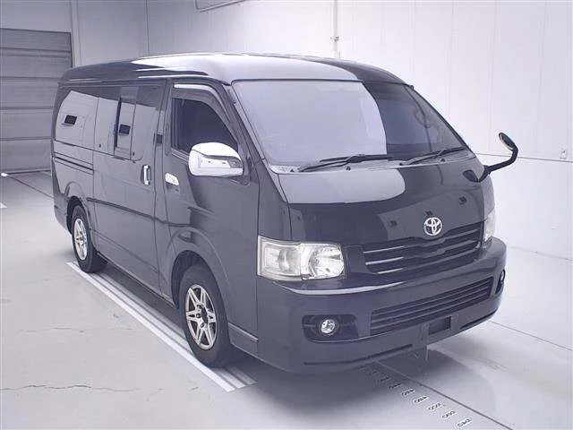 Toyota RegiusAce  с аукциона в Японии