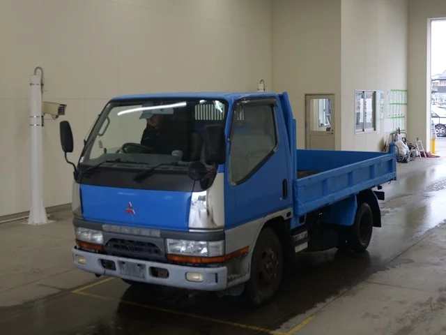 Mitsubishi Fuso Canter  с аукциона в Японии