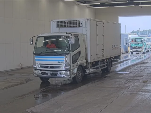 Mitsubishi Fuso Fighter  с аукциона в Японии