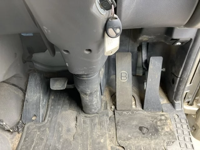 Nissan UD  с аукциона в Японии