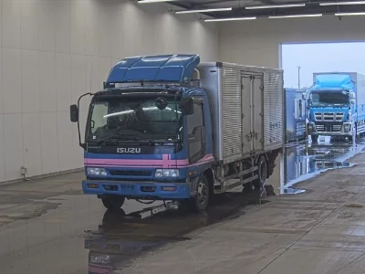 Isuzu Forward