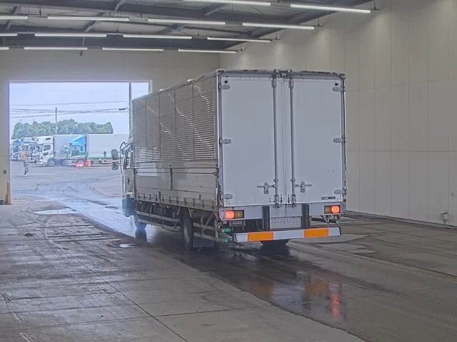 Nissan UD  с аукциона в Японии