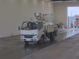Hino Dutro  с аукциона в Японии