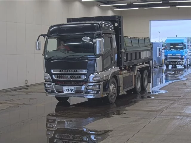 Mitsubishi Fuso Super Great  с аукциона в Японии