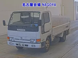 Nissan Atlas  с аукциона в Японии