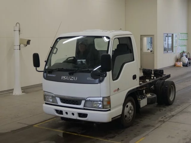 Isuzu Elf  с аукциона в Японии