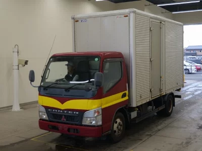 Mitsubishi Fuso Canter