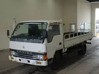 Mitsubishi Fuso Canter  с аукциона в Японии