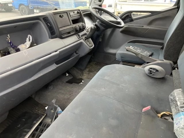 Mitsubishi Fuso Canter  с аукциона в Японии
