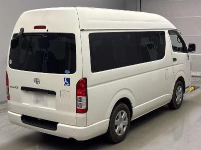 Toyota RegiusAce