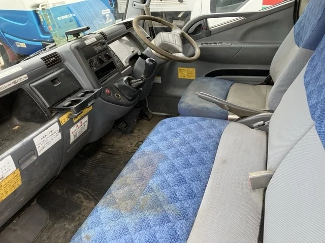 Mitsubishi Fuso Canter  с аукциона в Японии