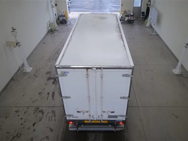Hino Dutro  с аукциона в Японии