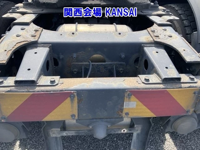 Hino Profia  с аукциона в Японии