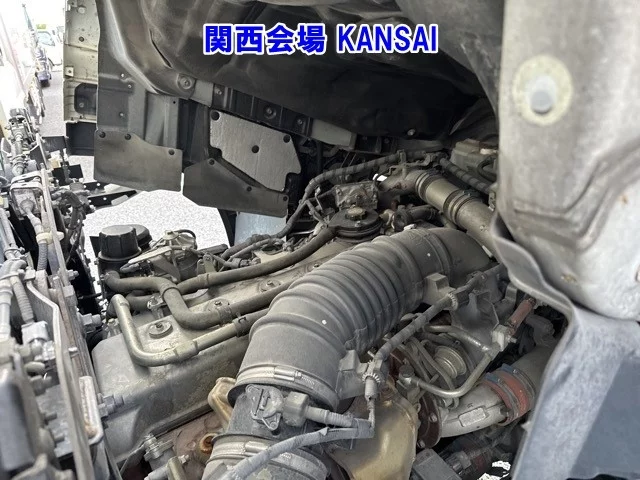 Hino Profia  с аукциона в Японии