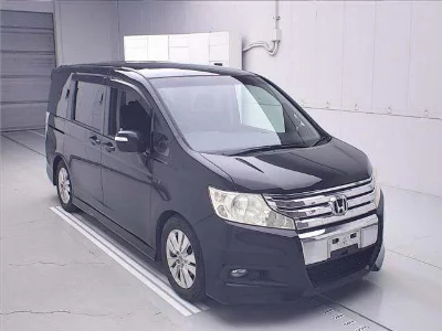 Honda STEPWGN SPADA
