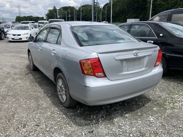 Toyota Corolla Axio  с аукциона в Японии