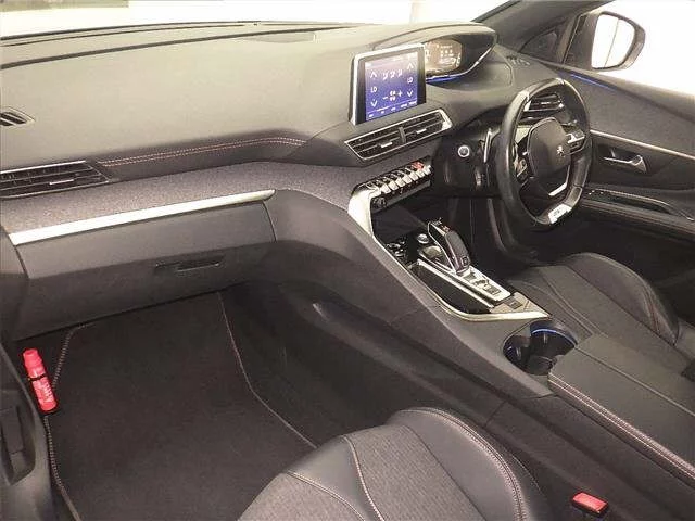 Peugeot 3008  с аукциона в Японии