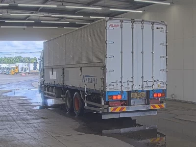 NISSAN DIESEL (UD) QUON