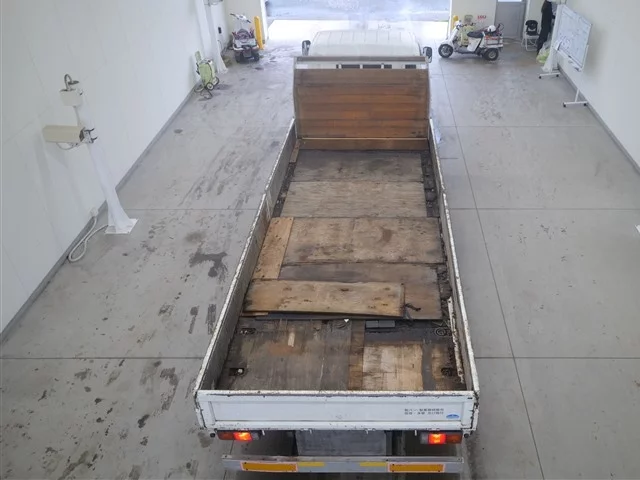 Mitsubishi Fuso Canter  с аукциона в Японии