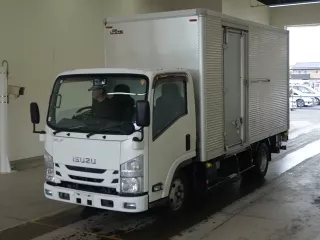 Isuzu Elf  с аукциона в Японии