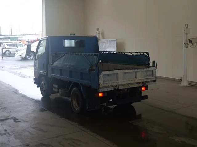 Mitsubishi Fuso Canter  с аукциона в Японии
