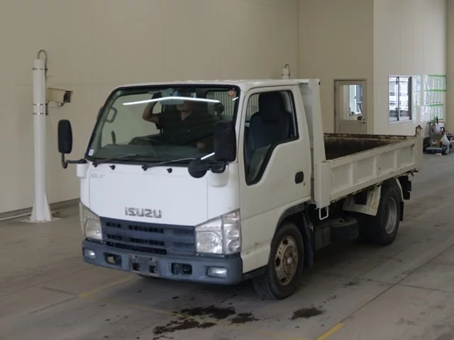 Isuzu Elf  с аукциона в Японии