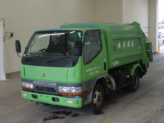 Mitsubishi Fuso Canter  с аукциона в Японии