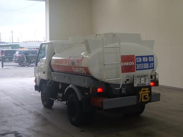 Mitsubishi Fuso Canter  с аукциона в Японии