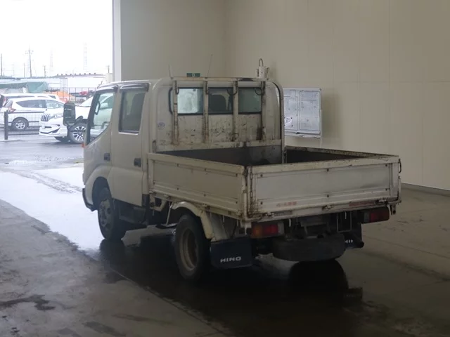 Hino Dutro  с аукциона в Японии