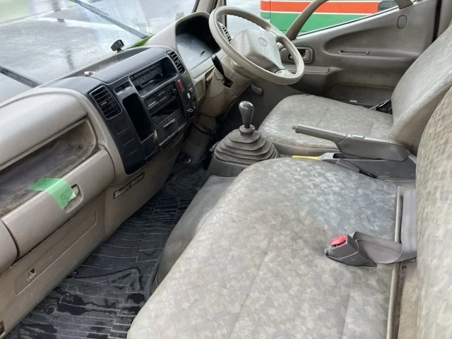 Hino Dutro  с аукциона в Японии