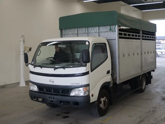 Hino Dutro  с аукциона в Японии