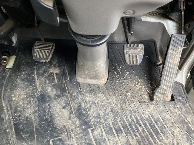 Hino Dutro  с аукциона в Японии
