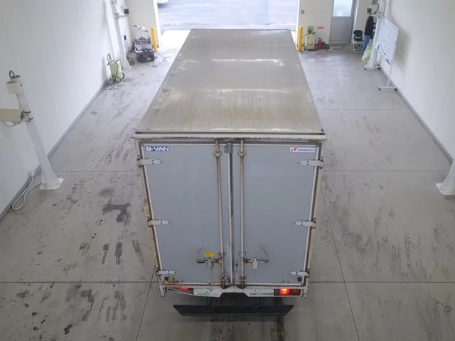 Mitsubishi Fuso Canter  с аукциона в Японии