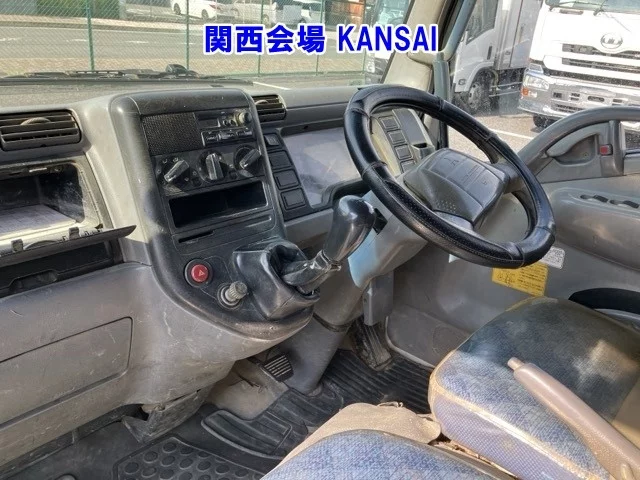 Mitsubishi Fuso Canter  с аукциона в Японии