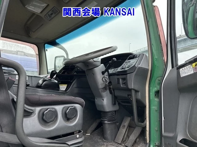 Mitsubishi Fuso Super Great  с аукциона в Японии