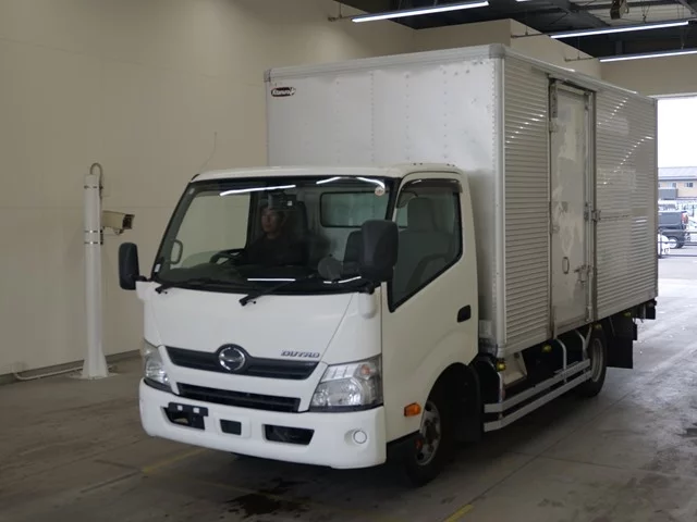 Hino Dutro  с аукциона в Японии