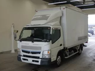 Mitsubishi Fuso Canter  с аукциона в Японии